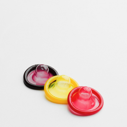 Jak dobrać rozmiar prezerwatywy i jak je zakładać?